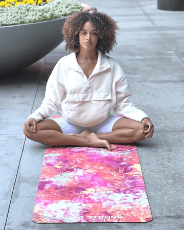 Elevate Pro Round Yoga Mat in Kintsugi Magazine Little Luxuries - Find Your  Frequency