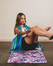 Load image into Gallery viewer, Stripe Tease Towel - Yoga Strong
