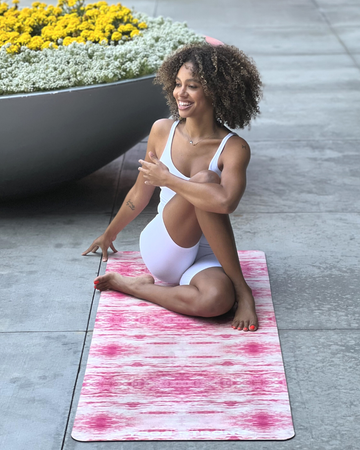 Lit AF Mat - Yoga Strong